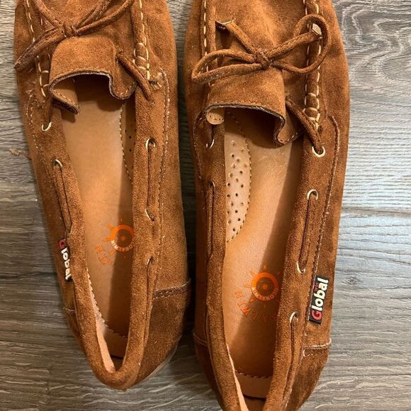 GLOBALWIN Women's Slip On Loafers Moccasins Flats 7 - Picture 5 of 5